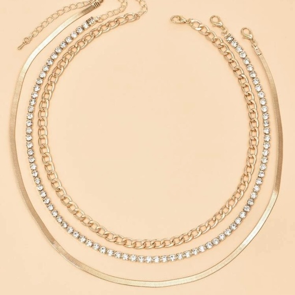 💥Sale💥4 for 20 3pc Layered Necklace - Picture 2 of 5